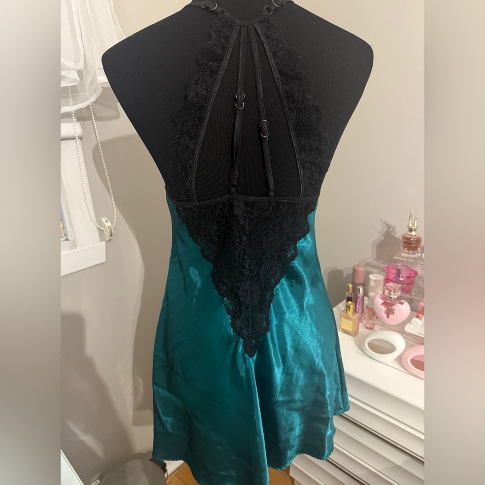 LA VIE EN ROSE Black and Teal Lace Slip Dress | SIZE M - Picture 2 of 2